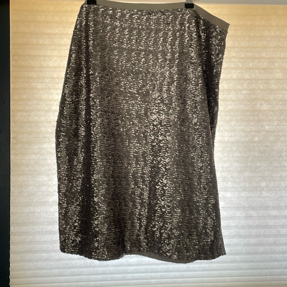 Gorgeous J. Jill cocktail skirt